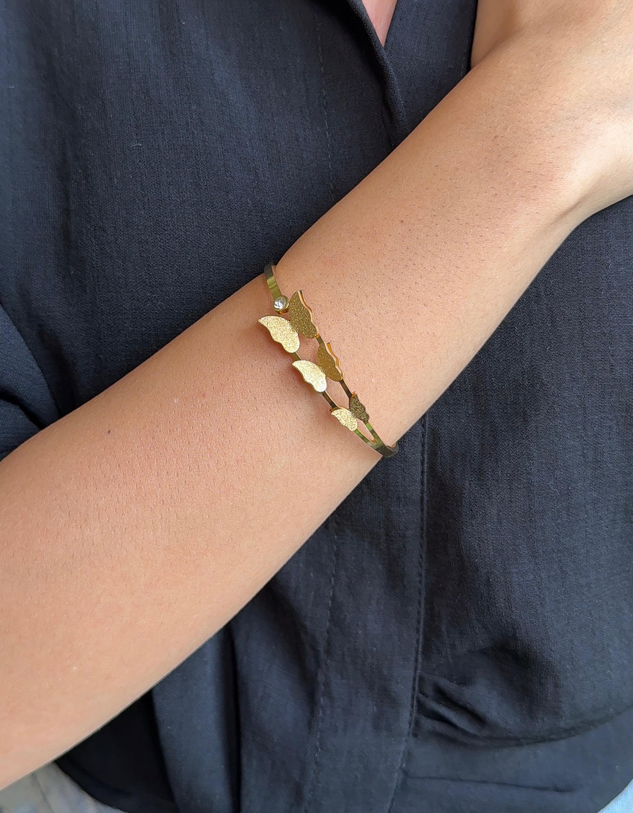 Shimmery Butterfly Bangle-VJAT010