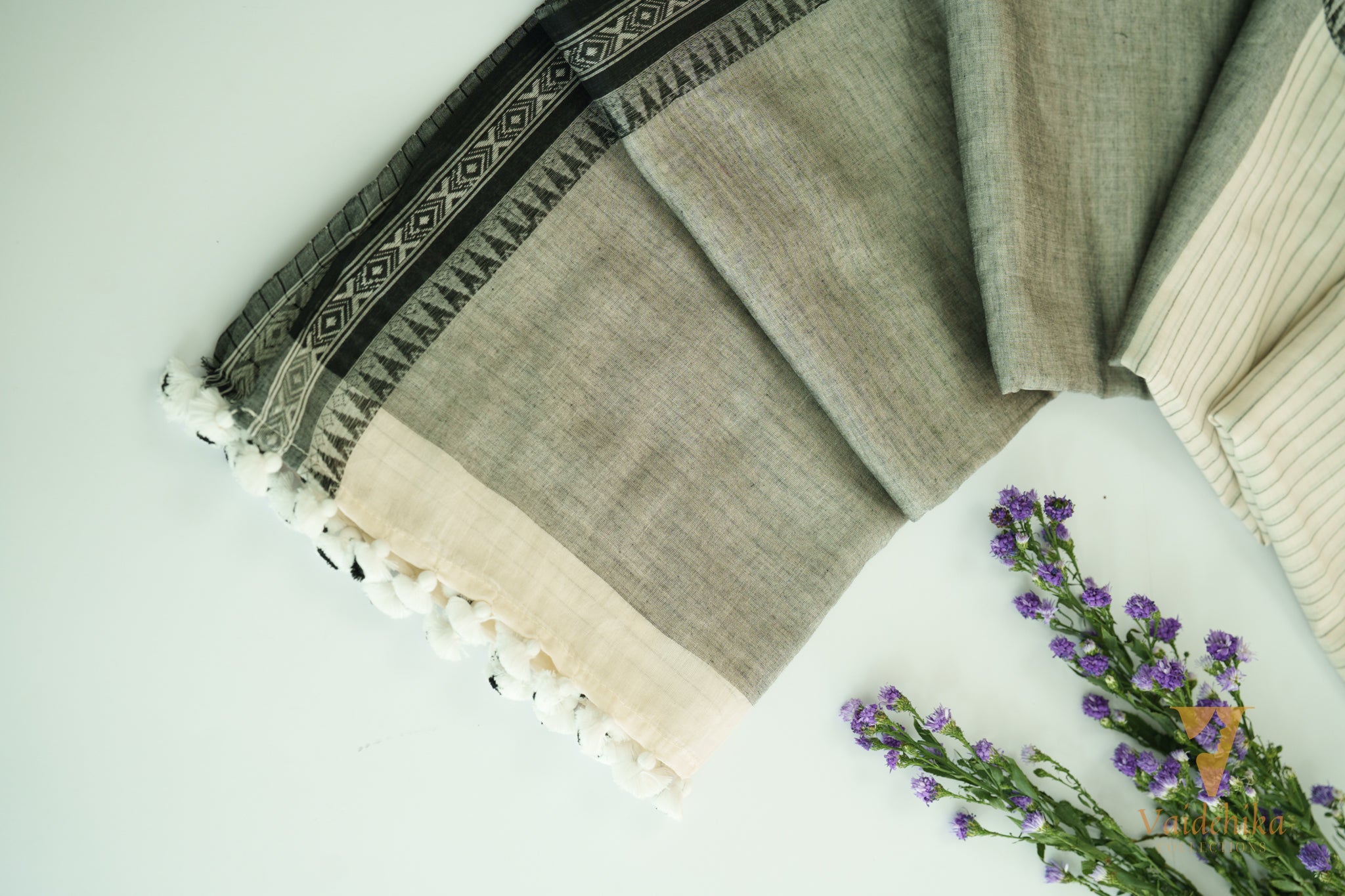 Ahalya Black Saree-VCM036