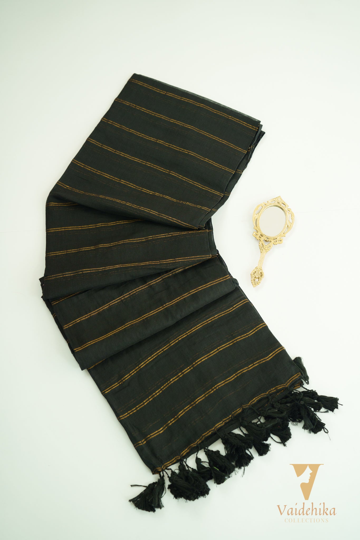 Tarangini Black Saree-VCM043