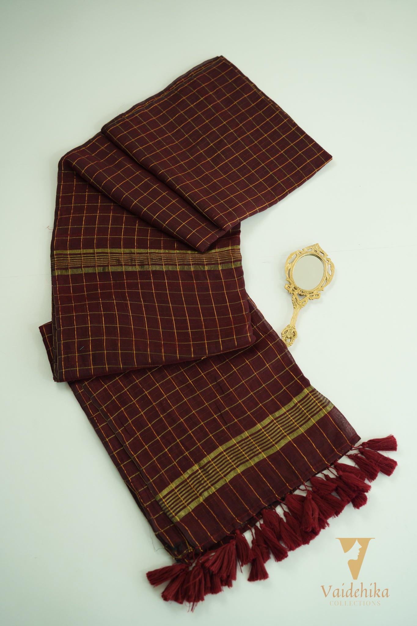 Nandini Maroon Saree-VCM040