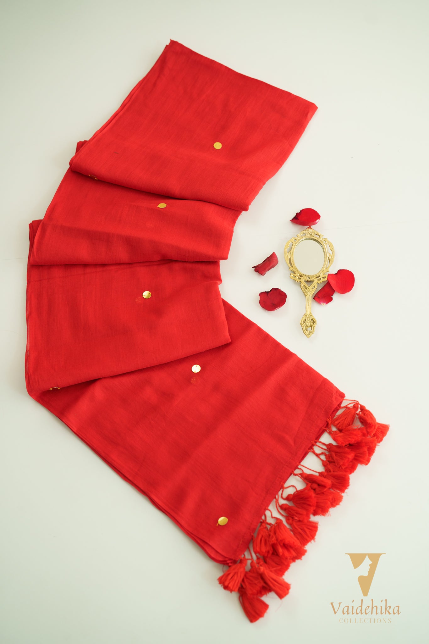 Chummak Gini Red Saree-VCK005