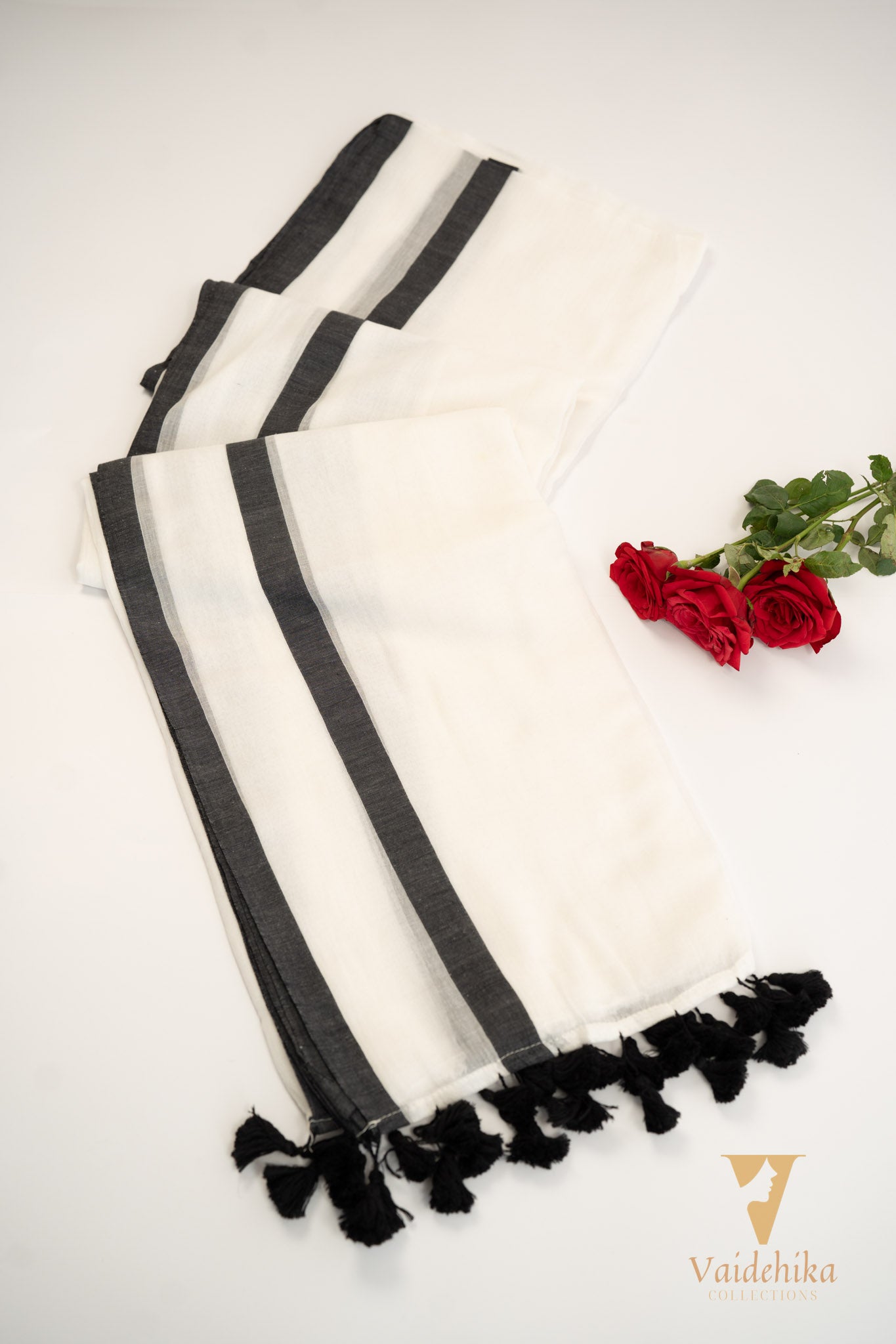 Ahaana Saree- VCM131