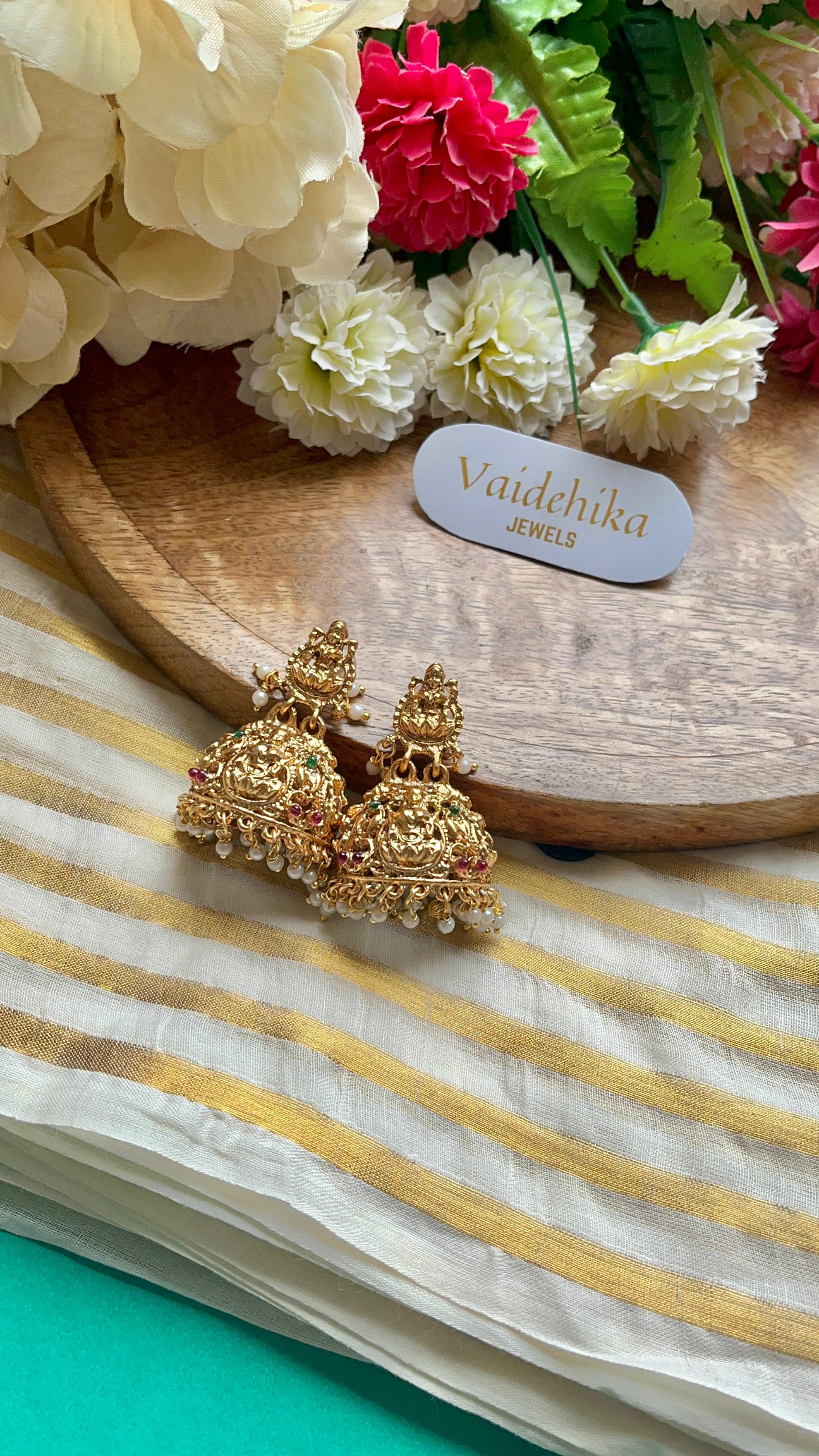 Aiswaarya Lakshmi Jhumka-VJJ004