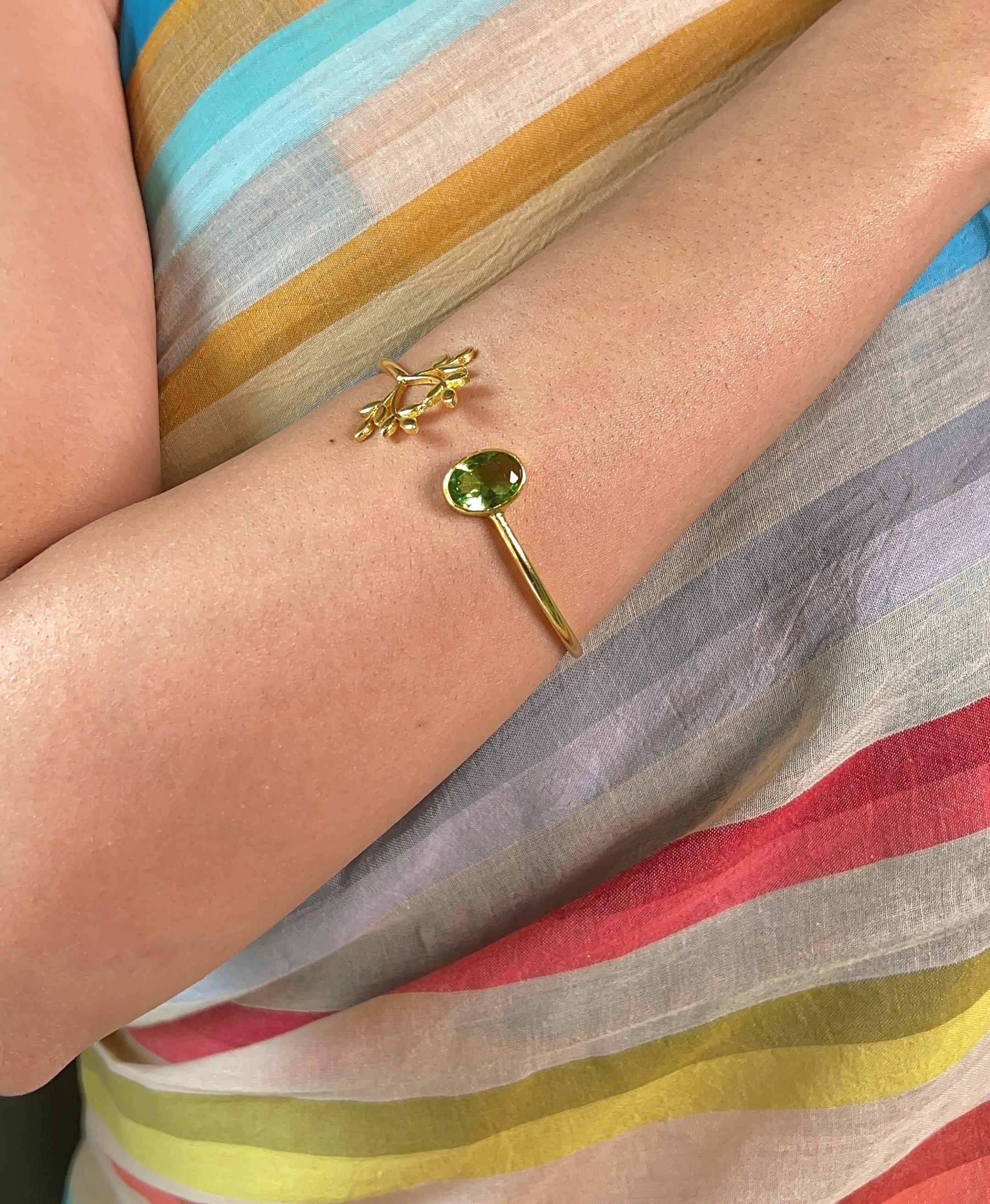 Stone Stem Brass Bangle-VJBR007