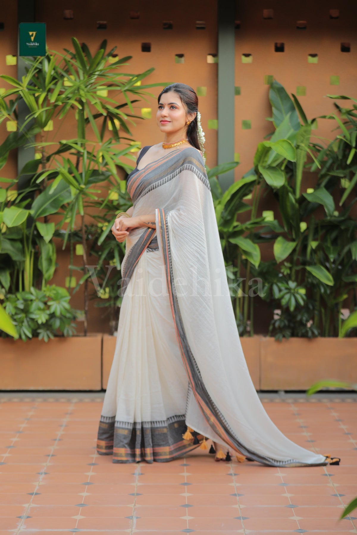 Kanika Saree-PMB01