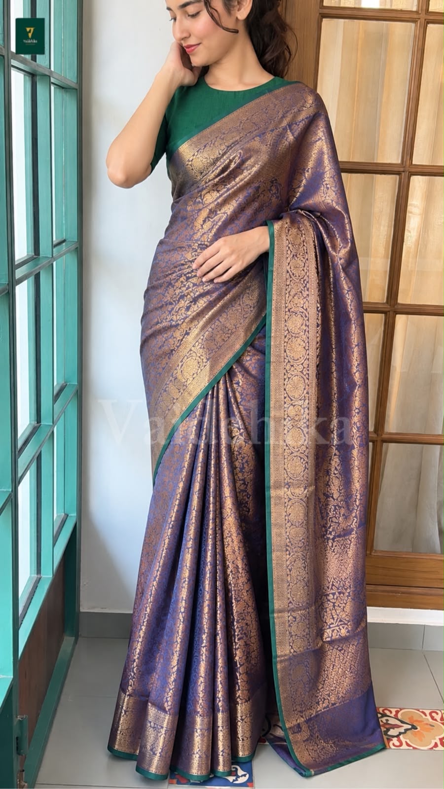 Aira Saree-VS021