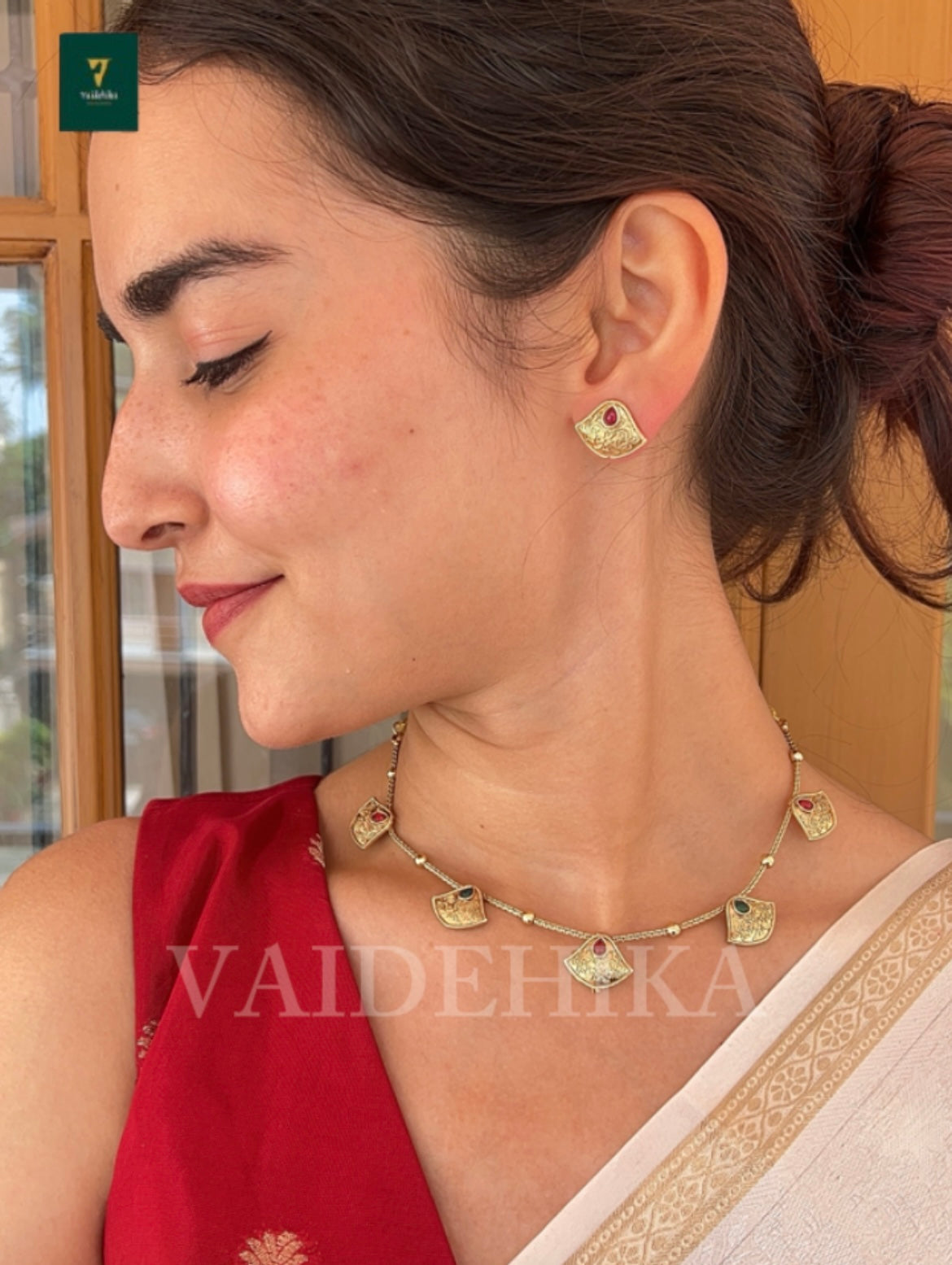 Shell Necklace- VJN109