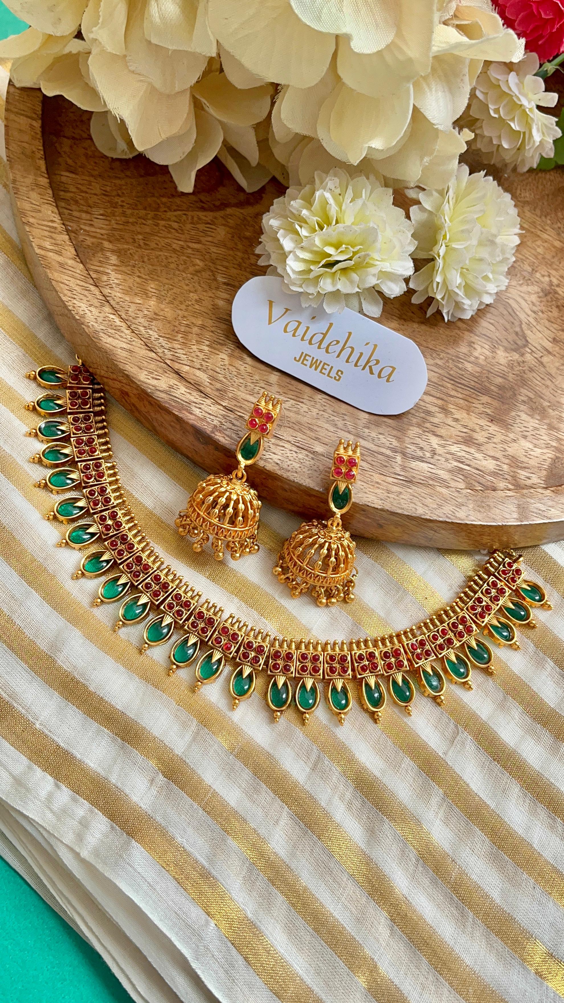 Bindu Square Necklace-VJN003