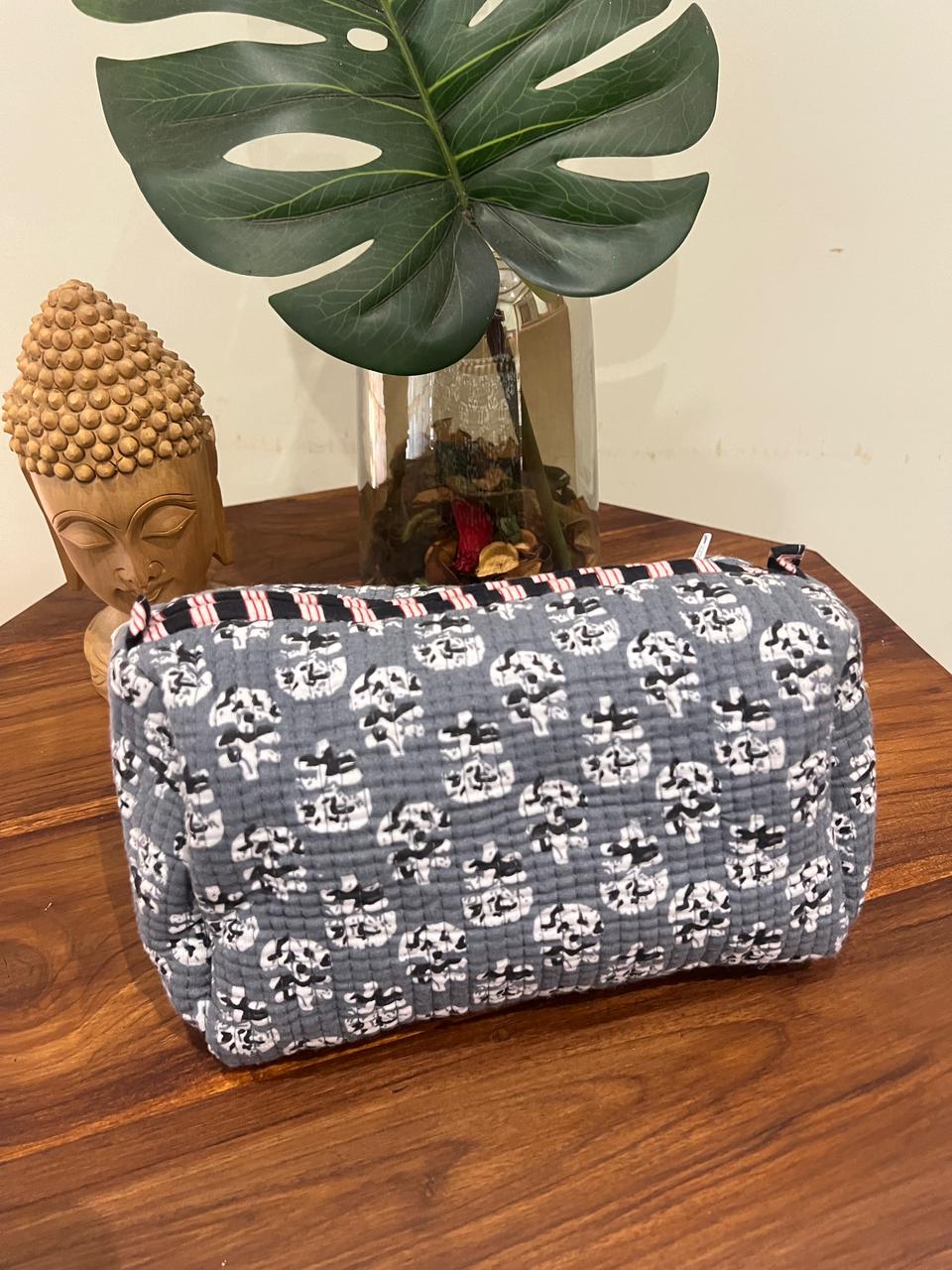 Three In One Pouch-VCBS001