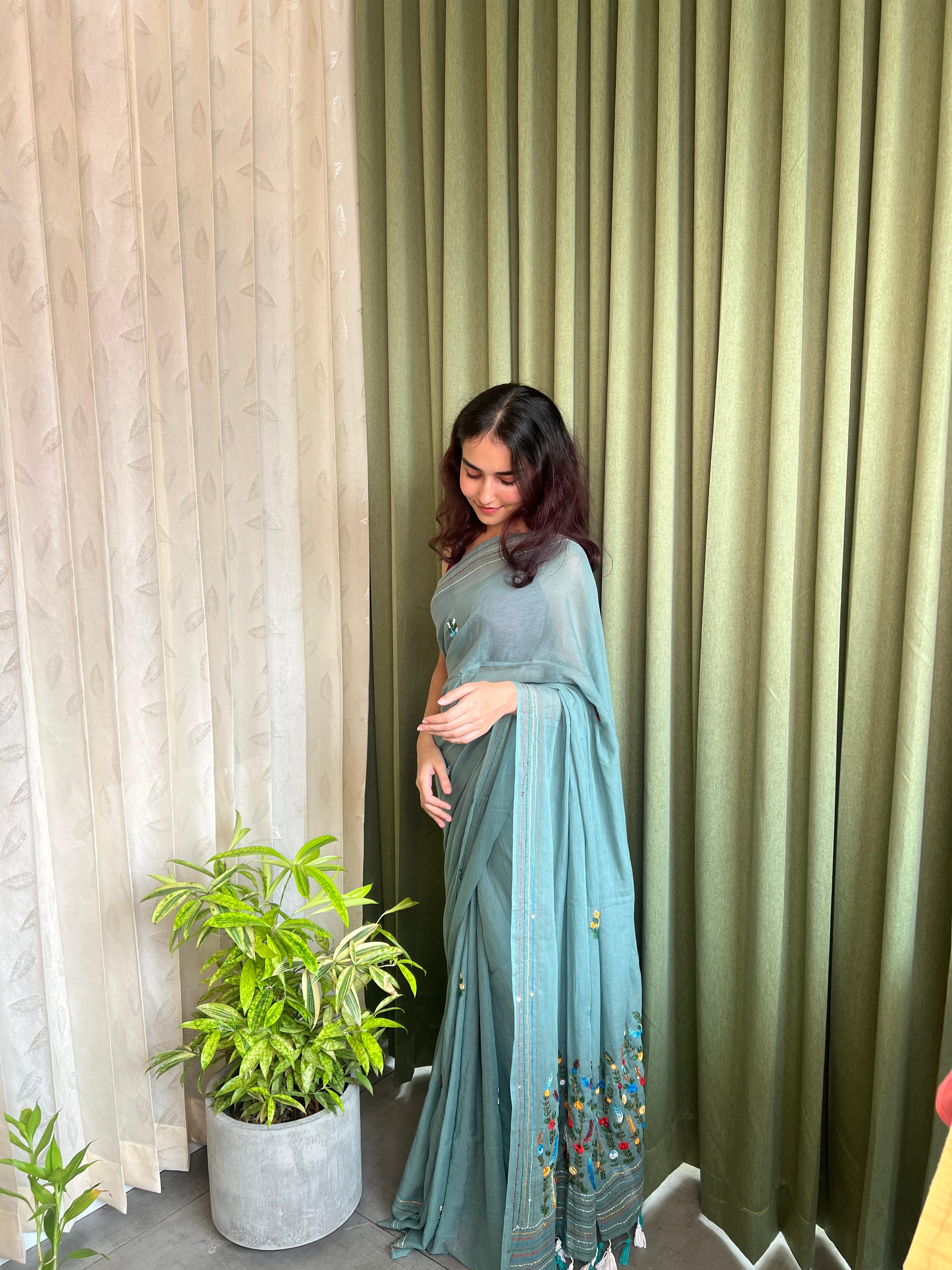 Dishna Saree-VCM241