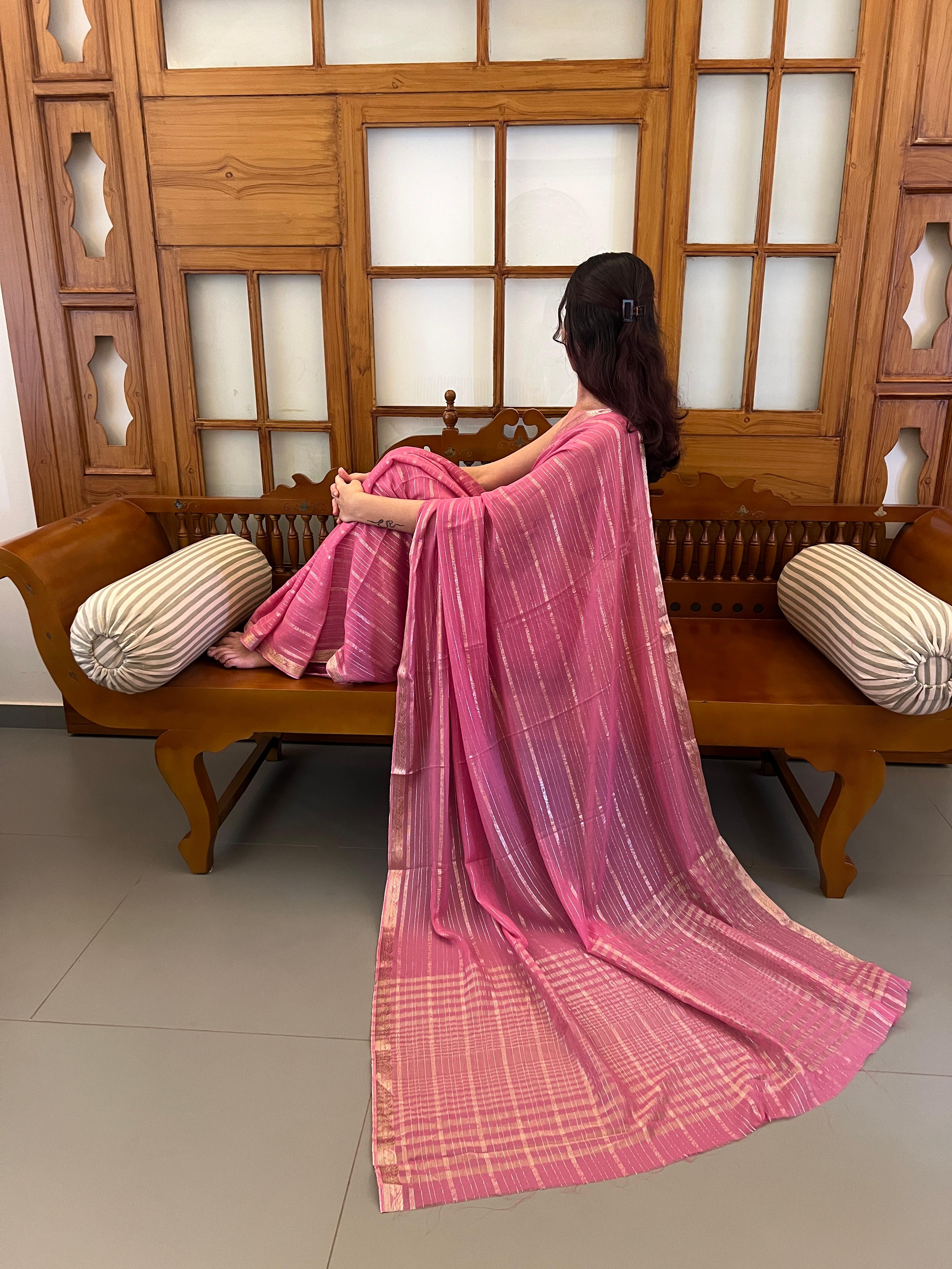 Neehara Saree-VCV047