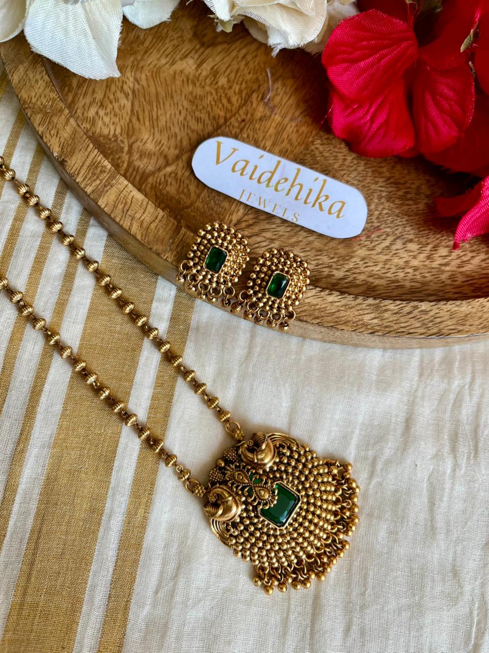 Eesha Temple Pendant-VJC0109