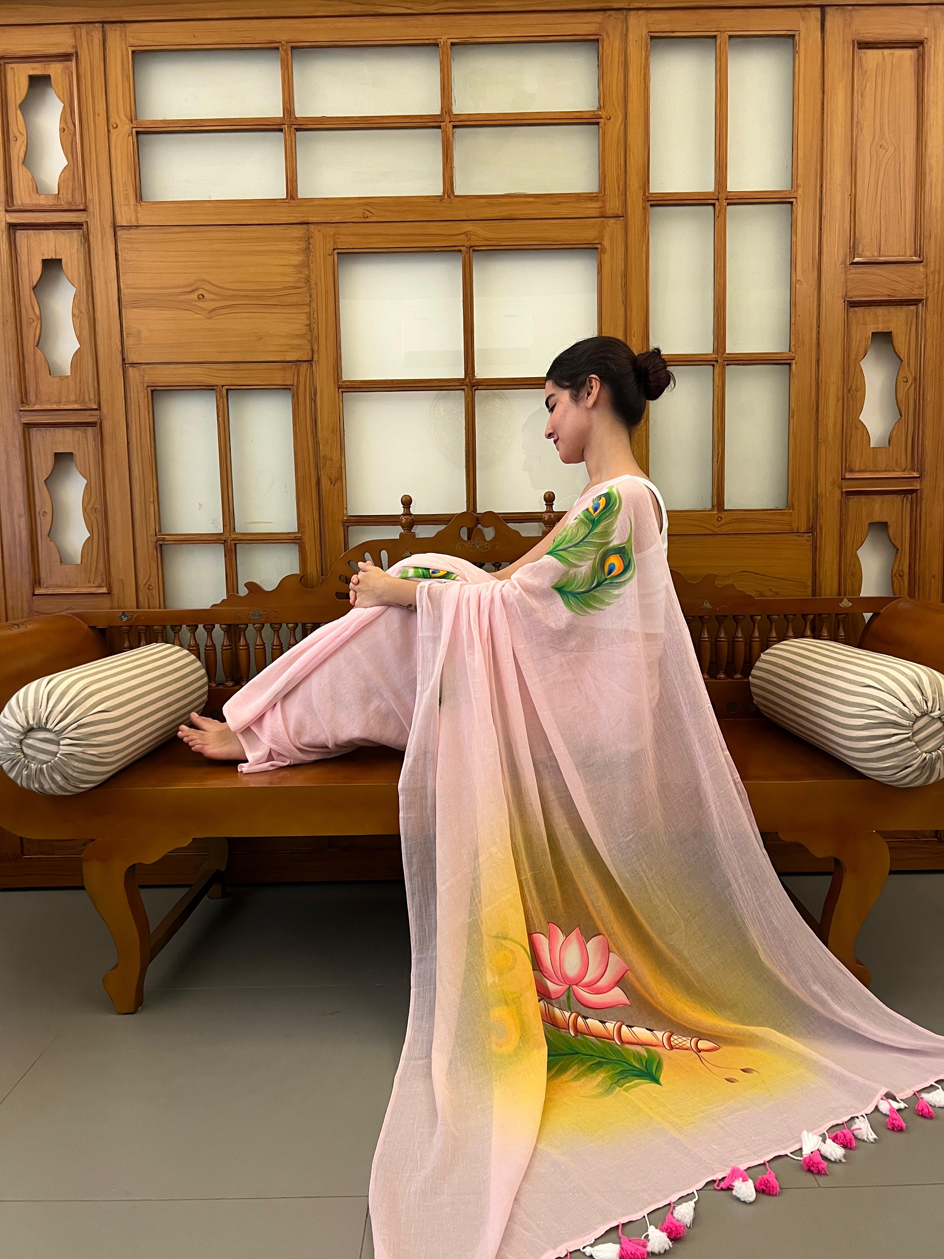 Petal Glow saree-CVDB06