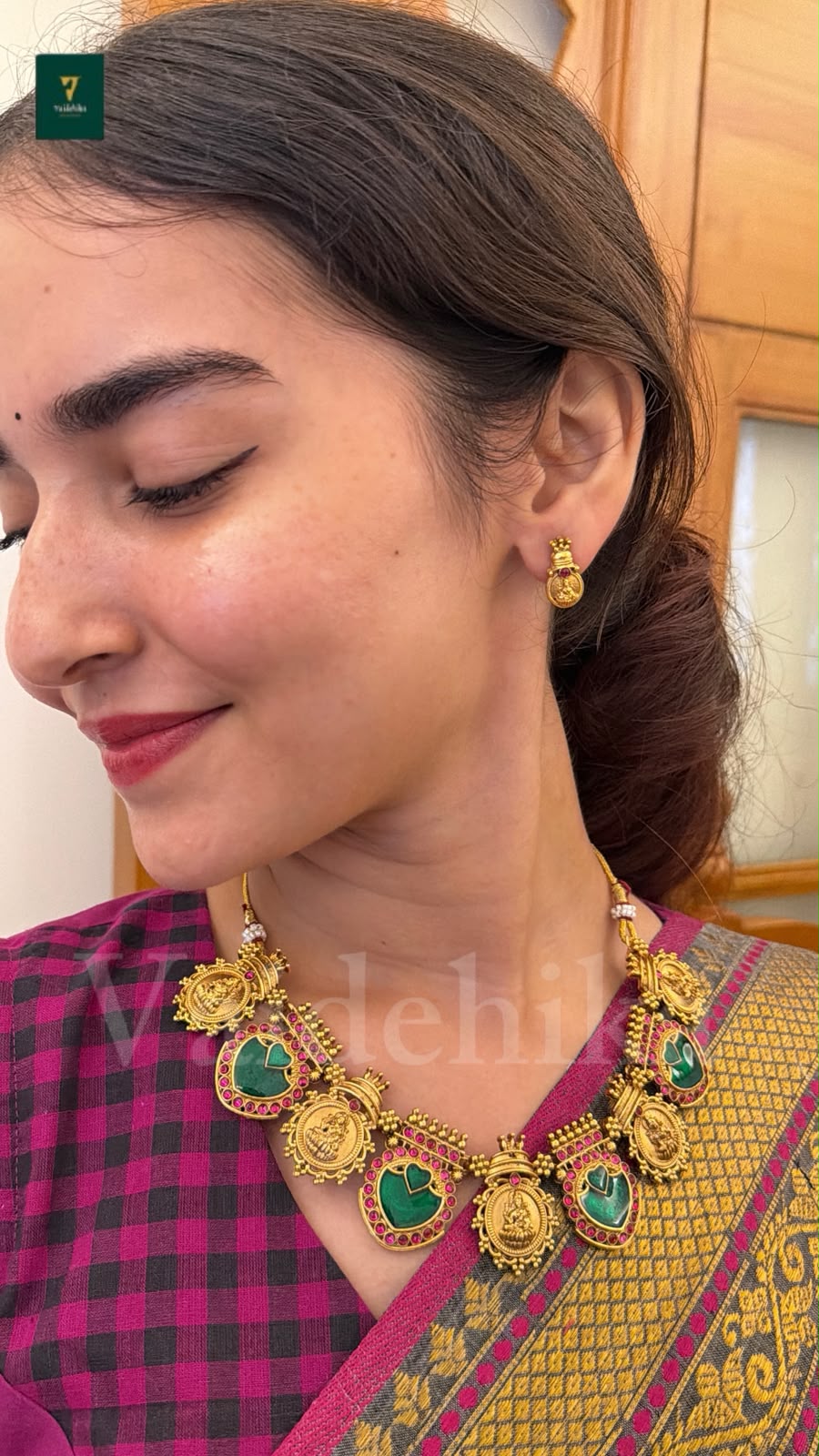 Gouri Necklace-VJL47
