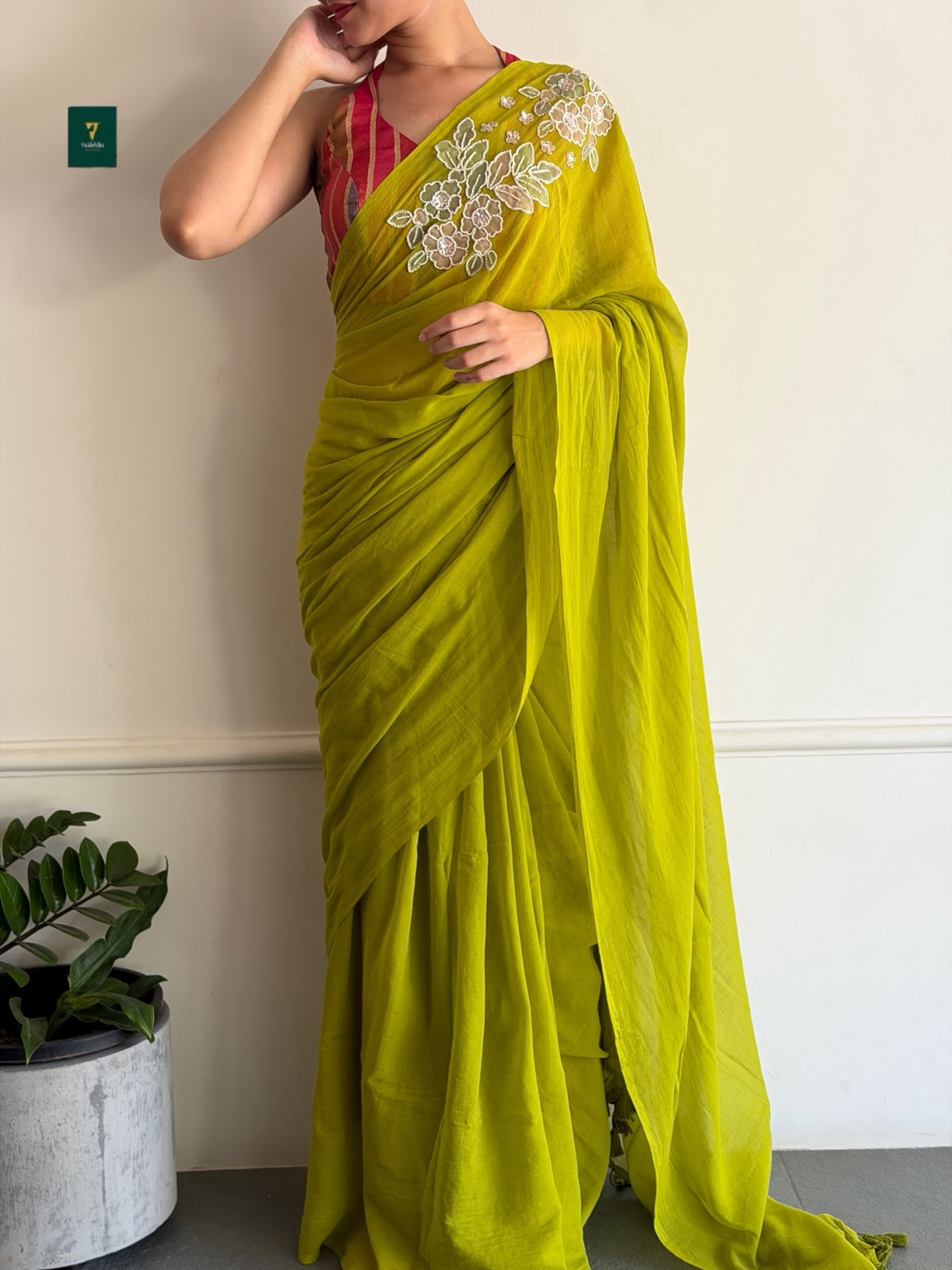 Avyukta Saree-VS101