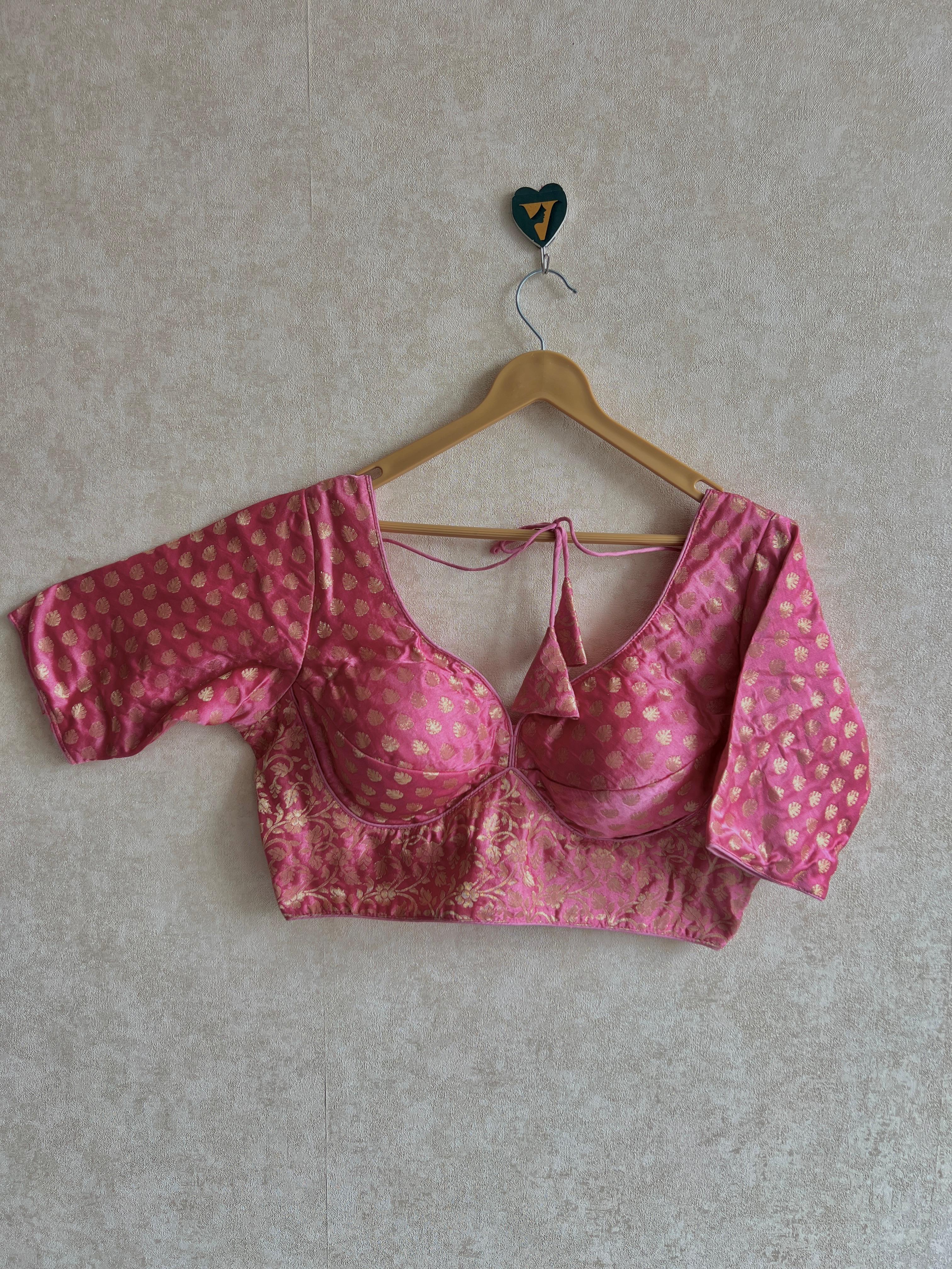 Juhi-VCB024