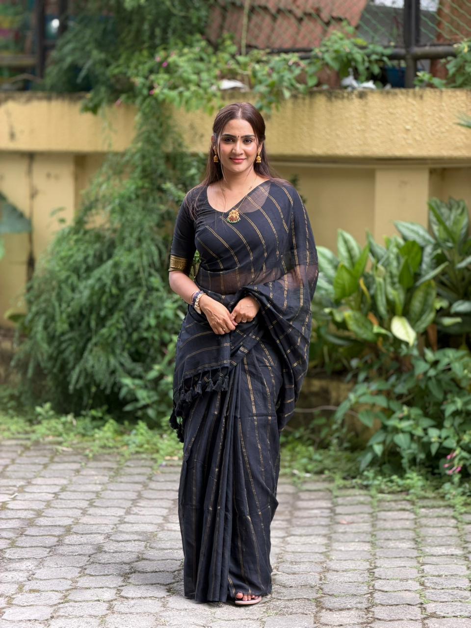 Tarangini Saree-VCM043