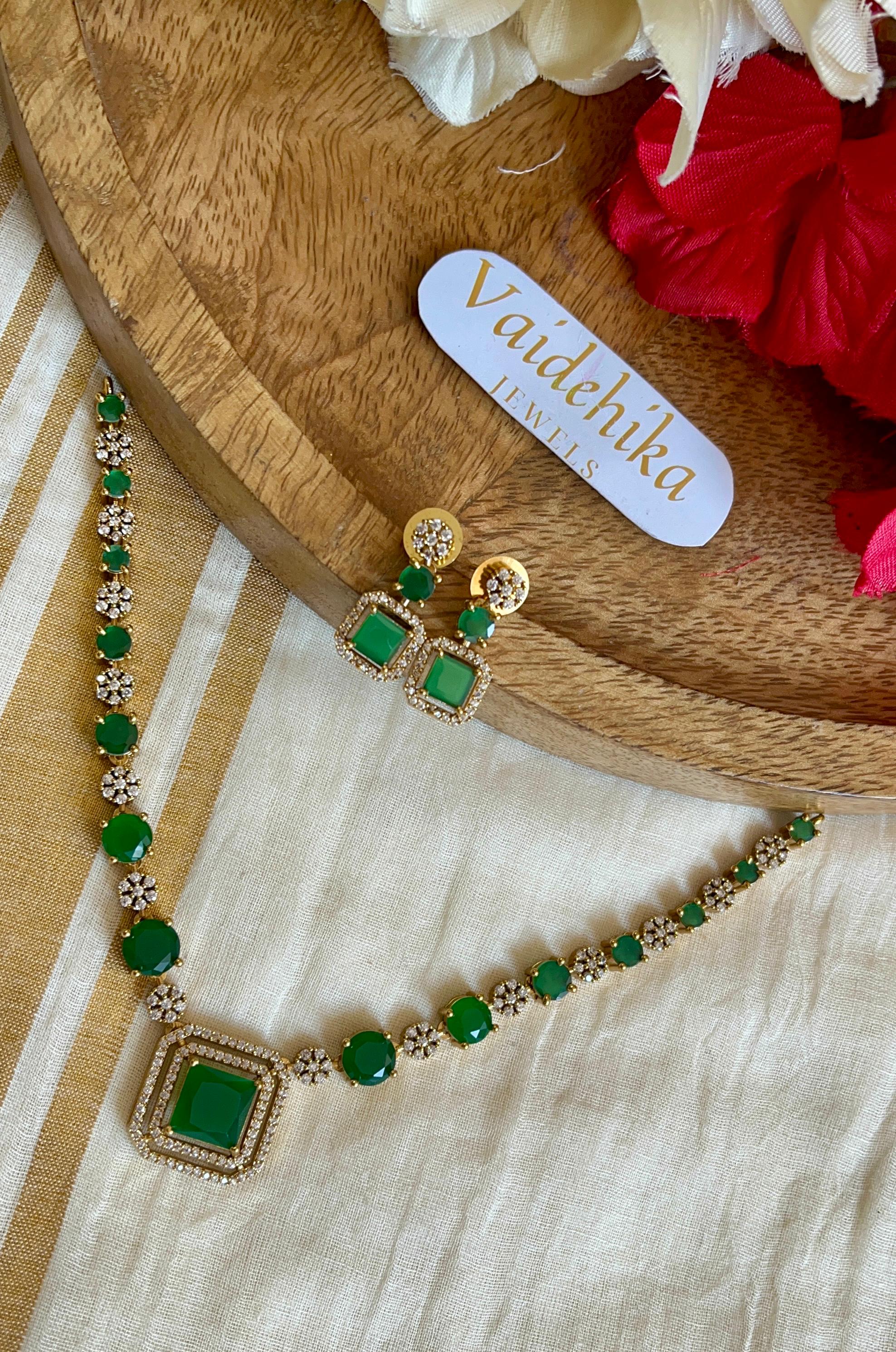 Avira Stone Chain- VJSC01