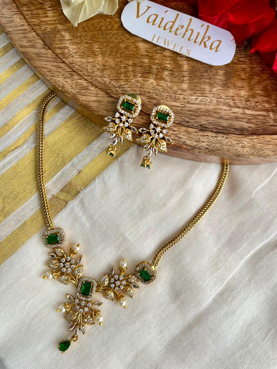 Jade Blossom Necklace- VJJB01