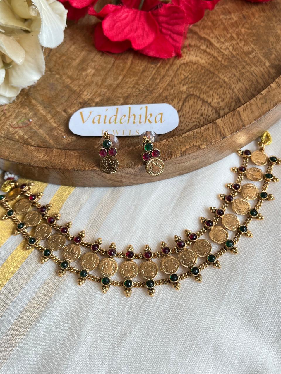 Kanthika Chocker-VJC044