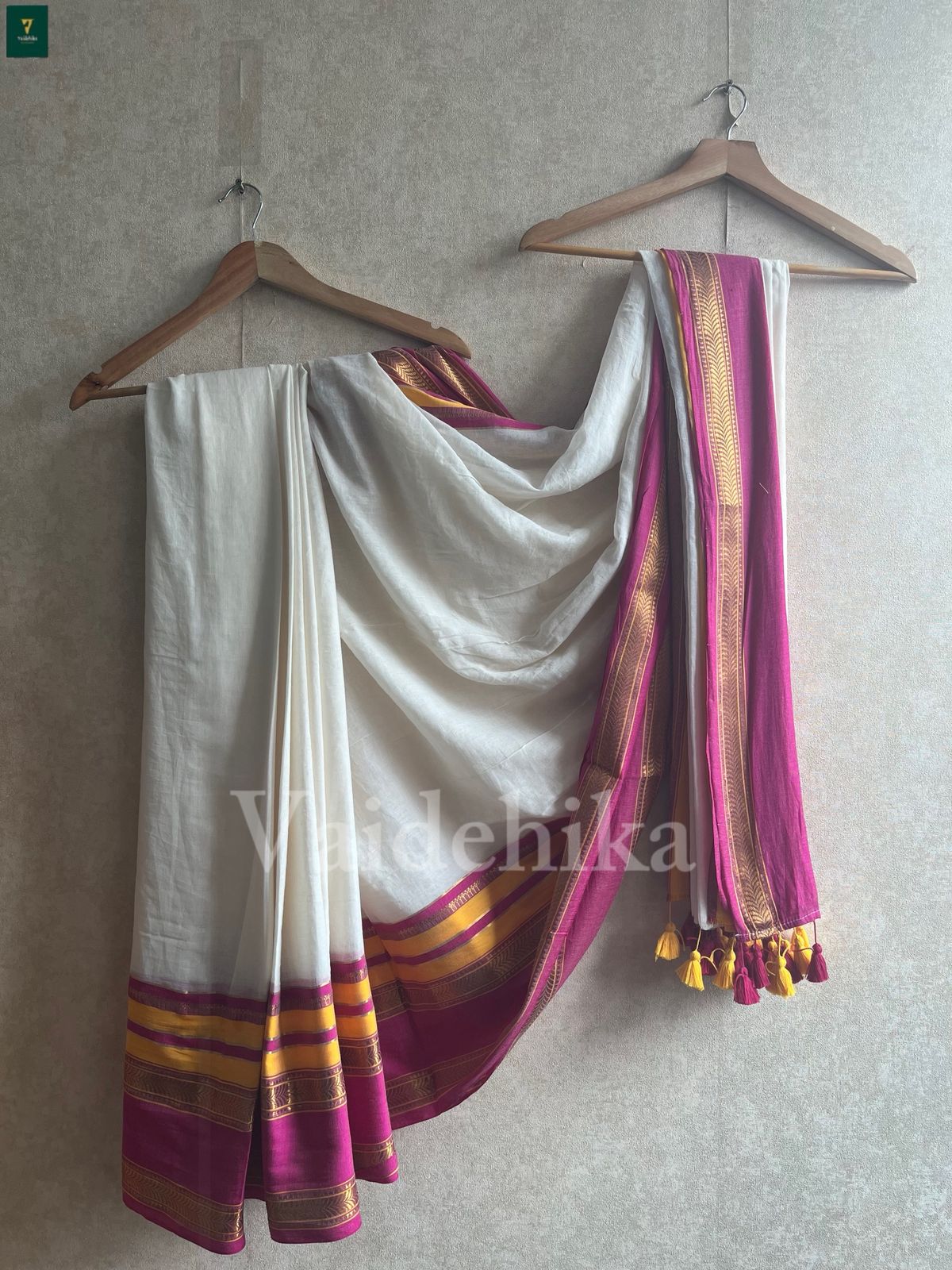 Athira Saree-PMW05
