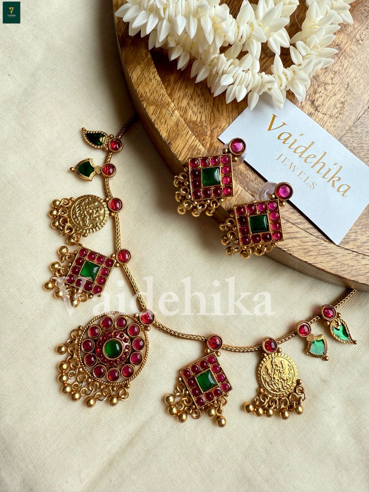 Aadhira Necklace-VJJ144