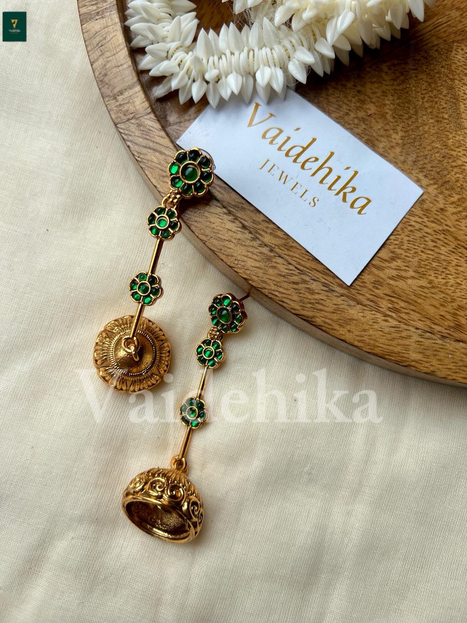 Vaishnavi Earrings-VJJ37