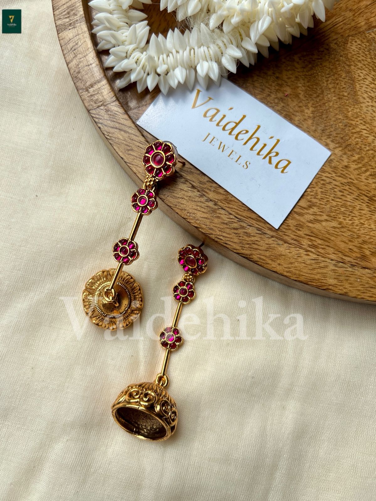 Vaishnavi Earrings-VJJ37
