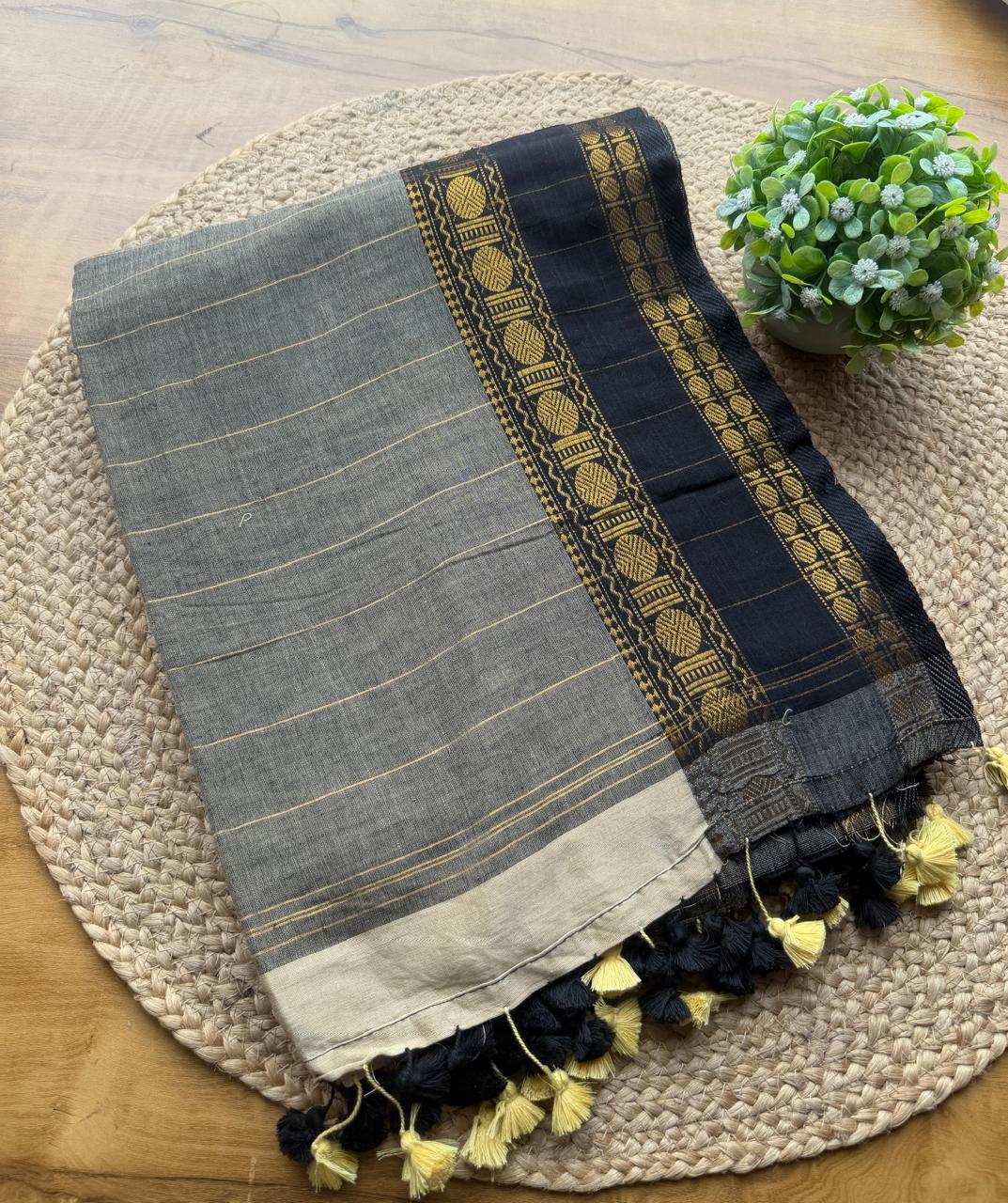 Sreesha Saree-VS064
