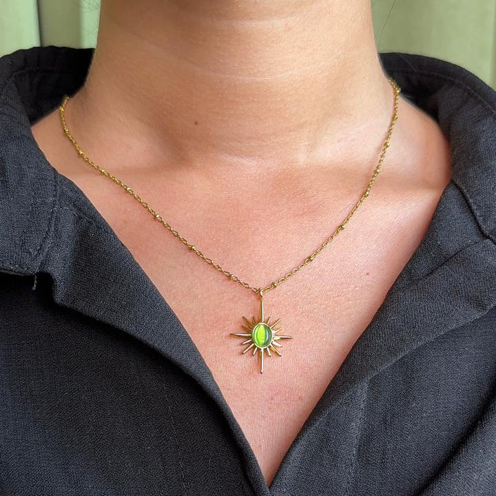 Sun Aura Green Necklace-VJAT022