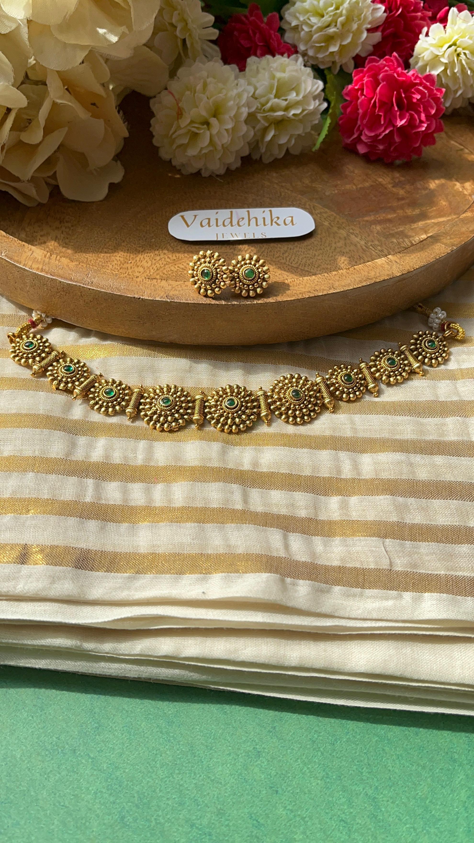 Golden Bloom Choker-VJC152