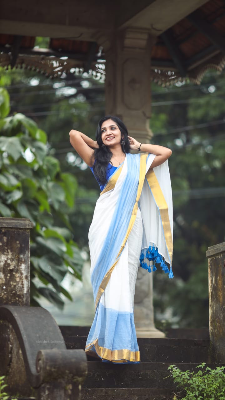 Nila Saree-VCM102